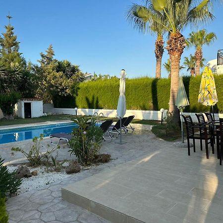 Villa Chrysanthemum نيو تشوريو المظهر الخارجي الصورة