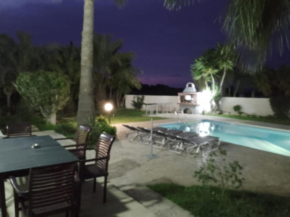 Villa Chrysanthemum نيو تشوريو المظهر الخارجي الصورة