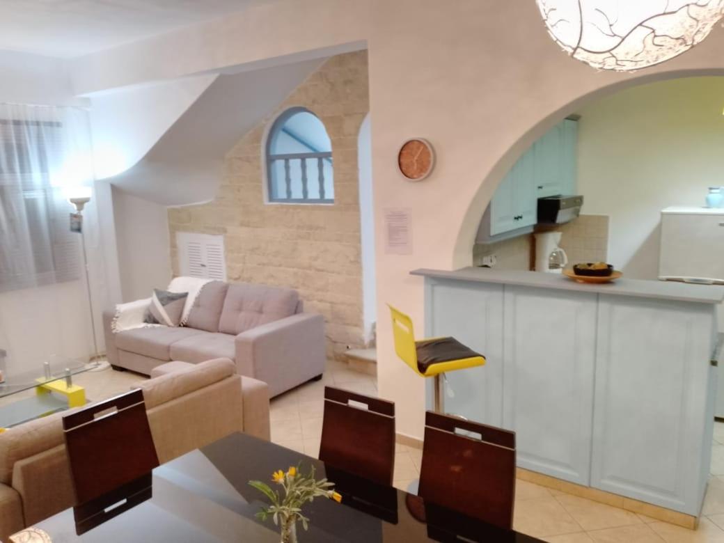 Villa Chrysanthemum نيو تشوريو المظهر الخارجي الصورة