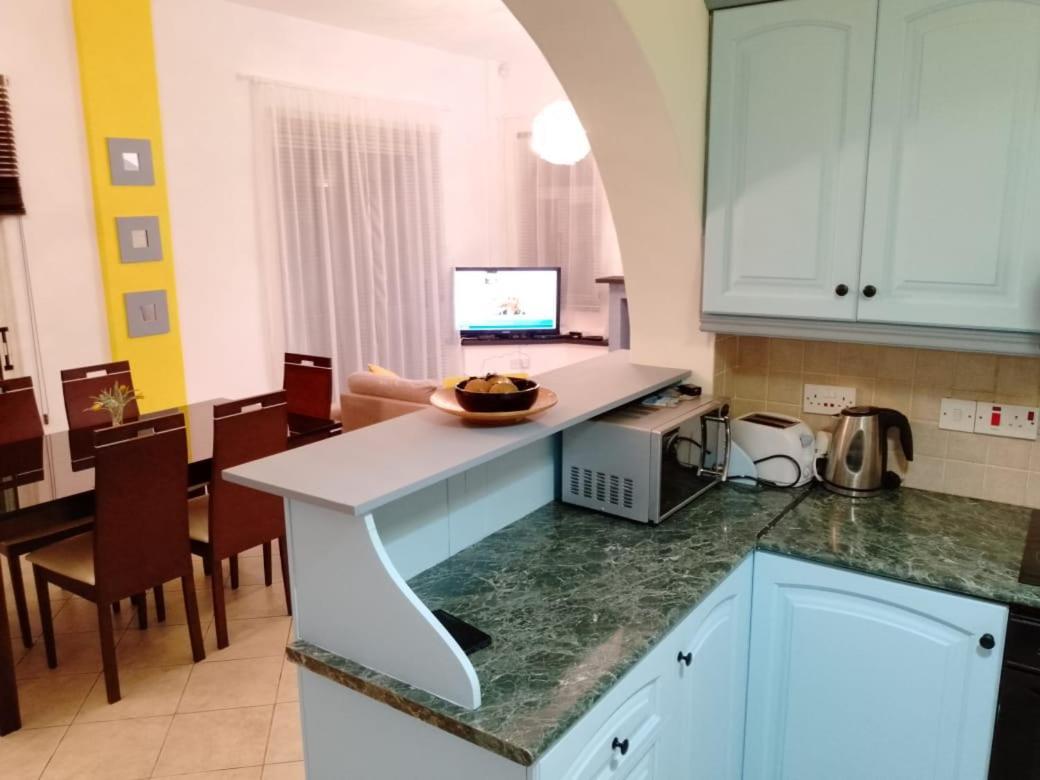 Villa Chrysanthemum نيو تشوريو المظهر الخارجي الصورة