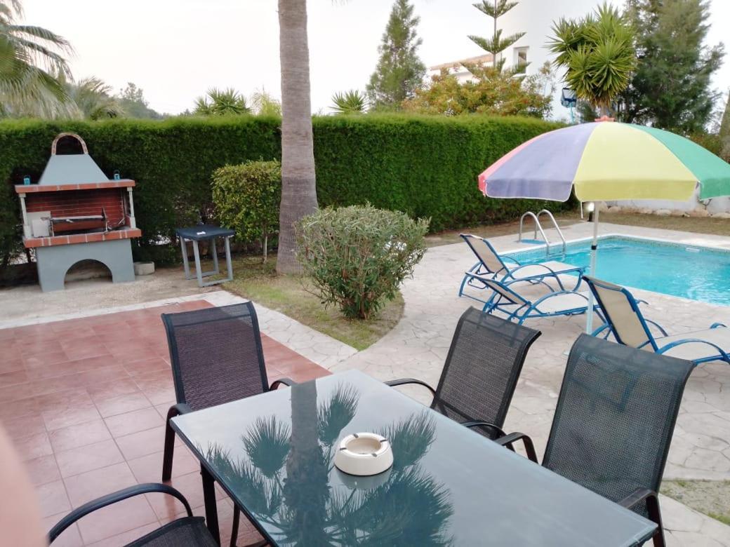 Villa Chrysanthemum نيو تشوريو المظهر الخارجي الصورة