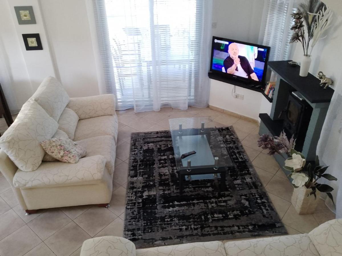 Villa Chrysanthemum نيو تشوريو المظهر الخارجي الصورة